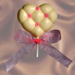 Chocolate Tufted Heart